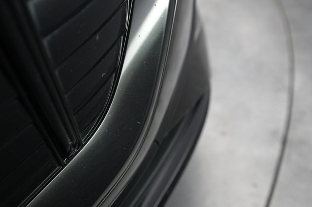 2022 Audi e-tron — photo 25 of 46