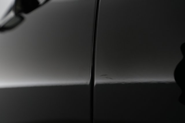 2022 Audi e-tron — photo 38 of 46