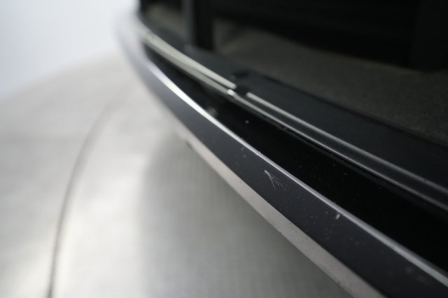 2022 Audi e-tron — photo 44 of 46