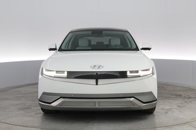 2023 Hyundai IONIQ 5 — photo 6 of 29