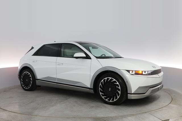 2023 Hyundai IONIQ 5 — photo 8 of 29