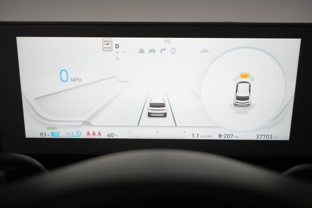 2023 Hyundai IONIQ 5 — photo 5 of 29