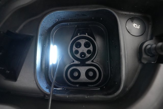 2023 Volvo XC40 Recharge — photo 19 of 28
