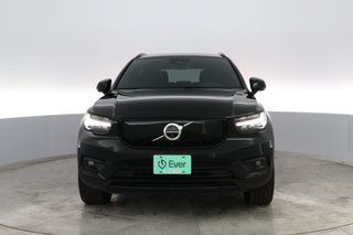 2021 Volvo XC40 Recharge — photo 5 of 35