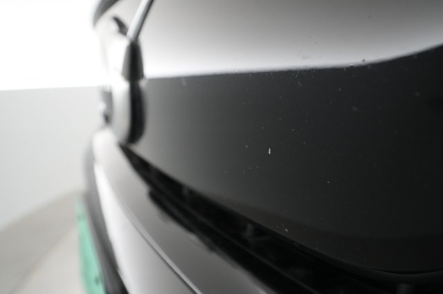 2021 Volvo XC40 Recharge — photo 28 of 35