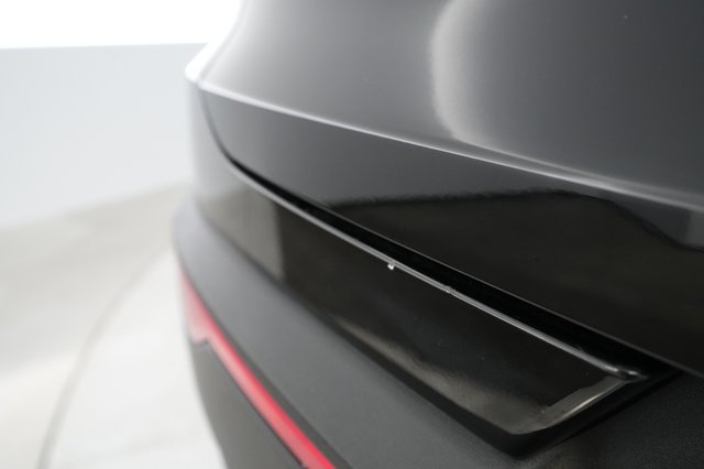 2021 Volvo XC40 Recharge — photo 27 of 35