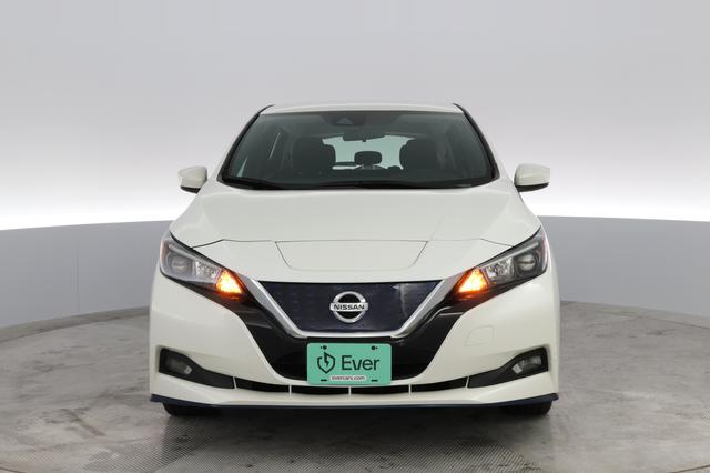 2021 Nissan LEAF — photo 5 of 35