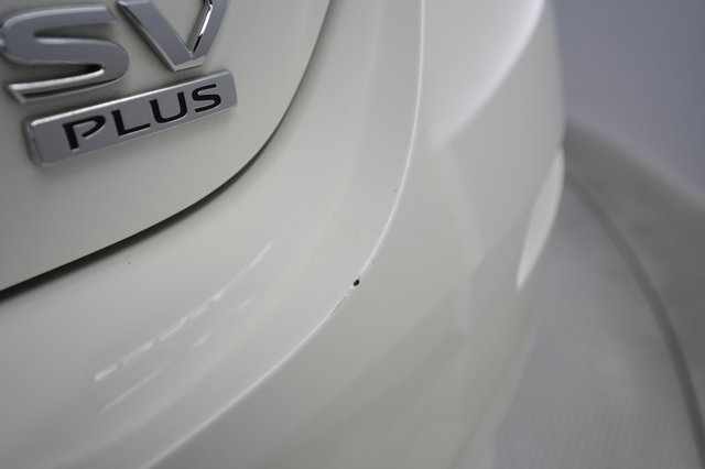 2021 Nissan LEAF — photo 24 of 35