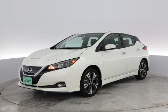 2021 Nissan LEAF — VIN 1N4BZ1CV8MC556806