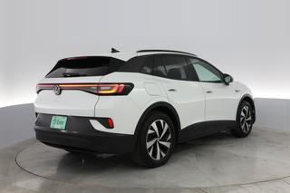 2023 Volkswagen ID.4 — photo 2 of 31