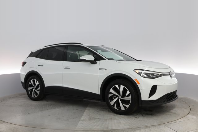 2023 Volkswagen ID.4 — photo 7 of 31