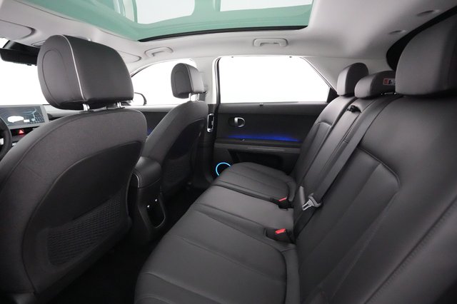 2024 Hyundai IONIQ 5 — photo 16 of 22