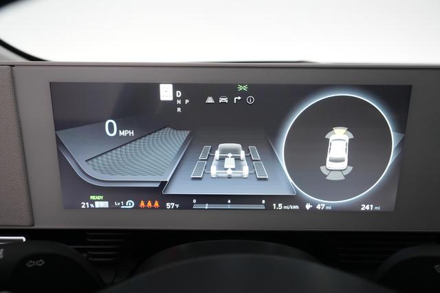 2024 Hyundai IONIQ 5 — photo 4 of 22