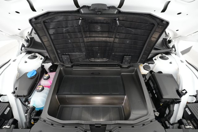 2022 Hyundai IONIQ 5 — photo 19 of 28