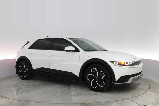 2022 Hyundai IONIQ 5 — photo 7 of 28