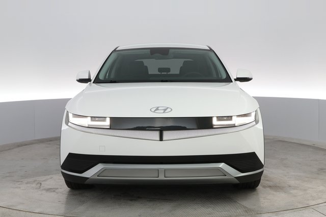 2022 Hyundai IONIQ 5 — photo 5 of 28