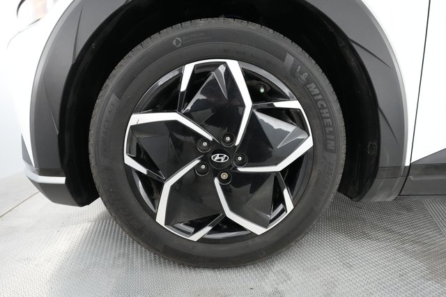 2022 Hyundai IONIQ 5 — photo 11 of 28