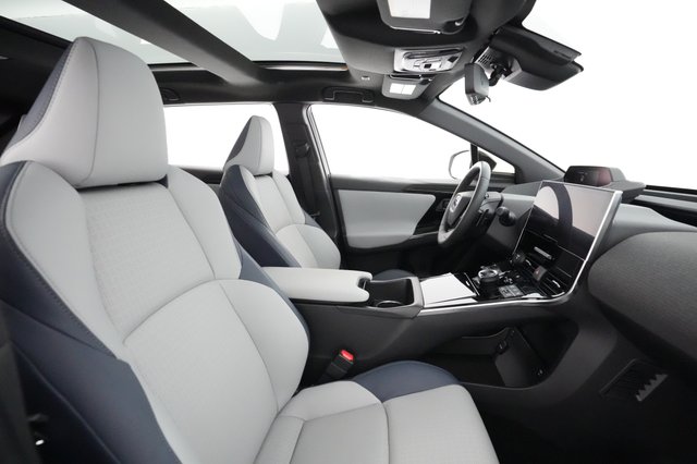 2023 Subaru Solterra — photo 17 of 37