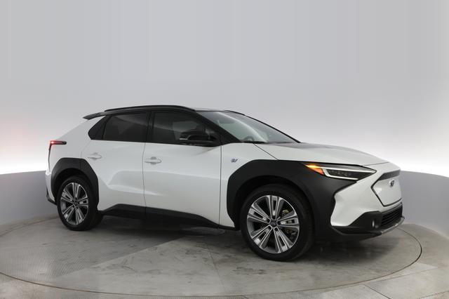 2023 Subaru Solterra — photo 7 of 37