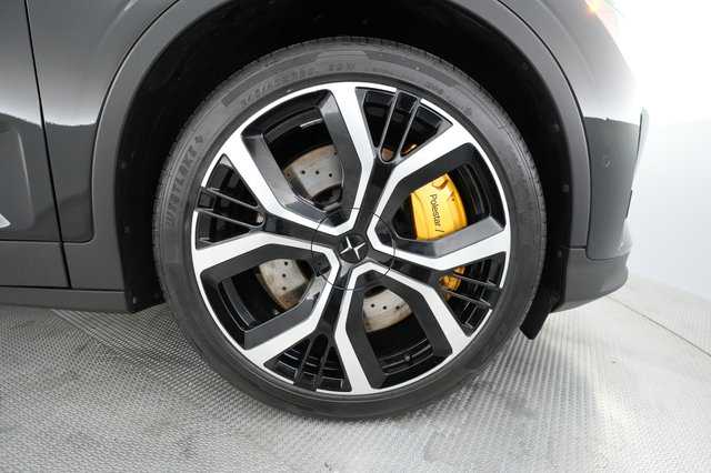 2022 Polestar 2 — photo 13 of 39