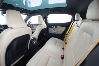 2022 Polestar 2 — photo 16 of 39