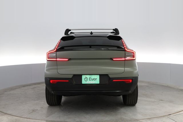 2023 Volvo C40 Recharge — photo 8 of 20