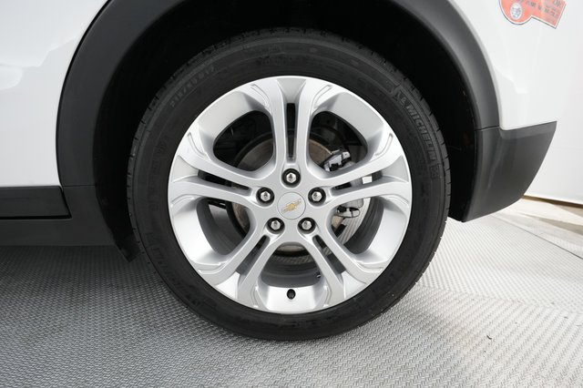 2020 Chevrolet Bolt — photo 12 of 37