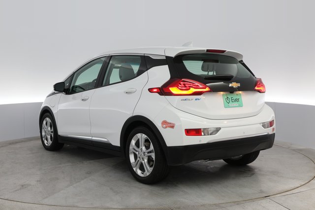 2020 Chevrolet Bolt — photo 9 of 37