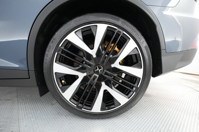 2024 Polestar 2 — photo 12 of 24