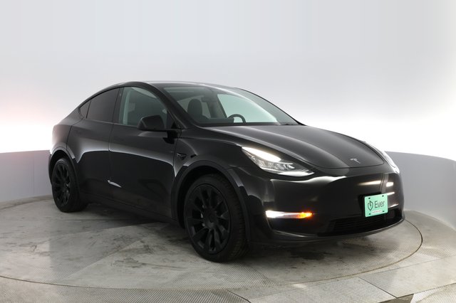 2021 Tesla Model Y — photo 6 of 37