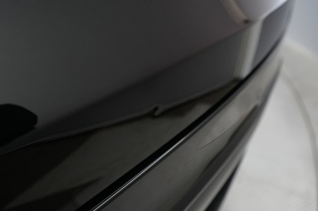 2021 Tesla Model Y — photo 25 of 37