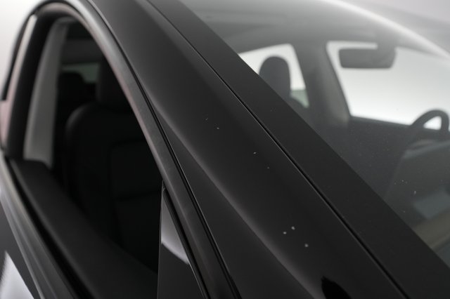 2021 Tesla Model Y — photo 32 of 37