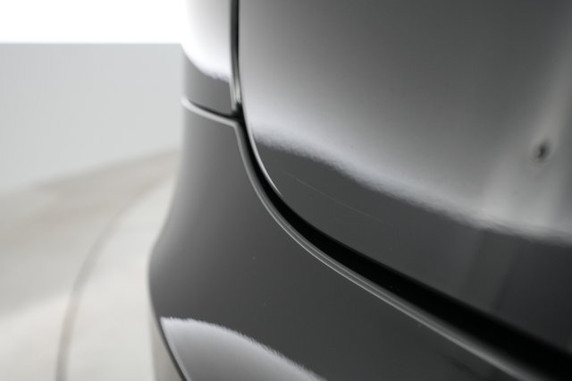 2021 Tesla Model S — photo 28 of 30
