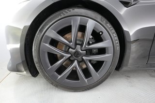 2021 Tesla Model S — photo 11 of 30