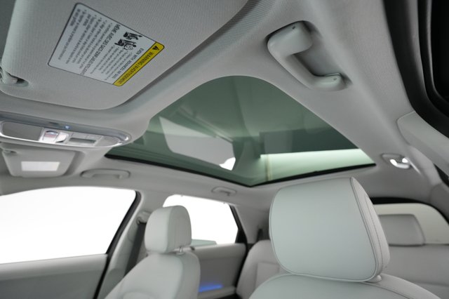 2024 Hyundai IONIQ 5 — photo 23 of 28