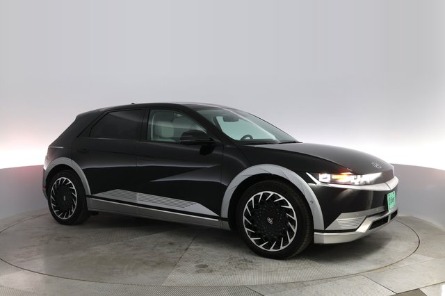 2024 Hyundai IONIQ 5 — photo 11 of 28