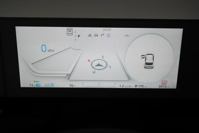 2024 Hyundai IONIQ 5 — photo 5 of 28
