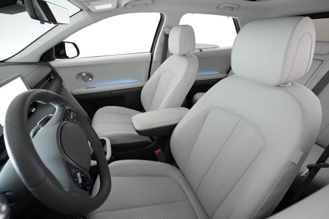 2024 Hyundai IONIQ 5 — photo 3 of 28