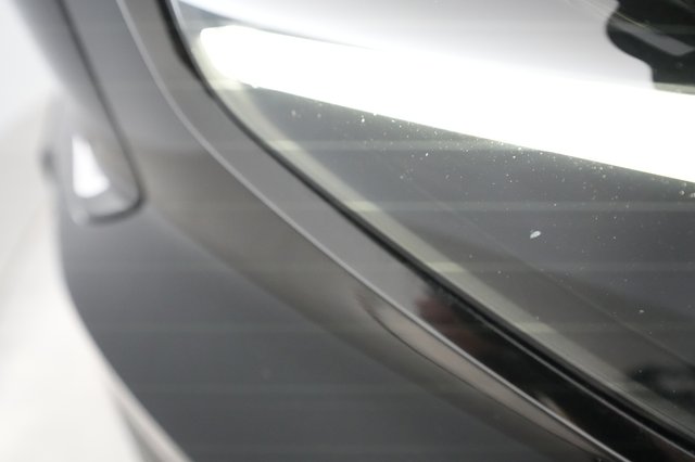 2023 Volvo XC40 Recharge — photo 23 of 32