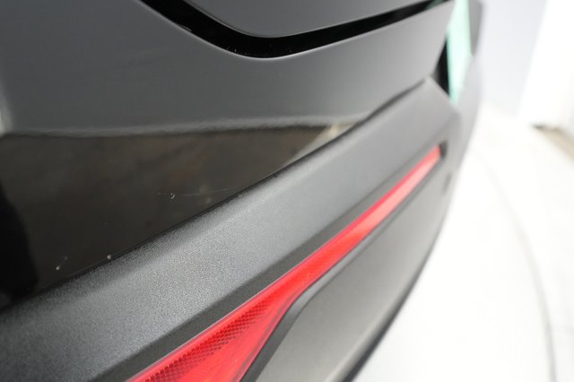 2023 Volvo XC40 Recharge — photo 27 of 32