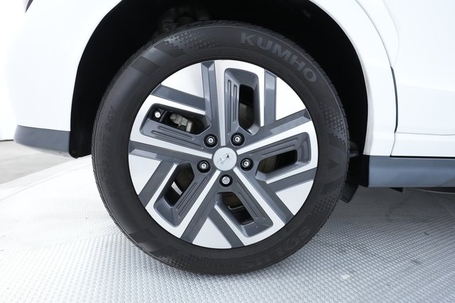 2022 Hyundai Kona — photo 14 of 30
