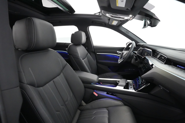 2022 Audi e-tron