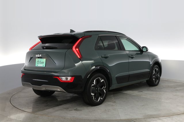 2023 Kia Niro EV — photo 2 of 31