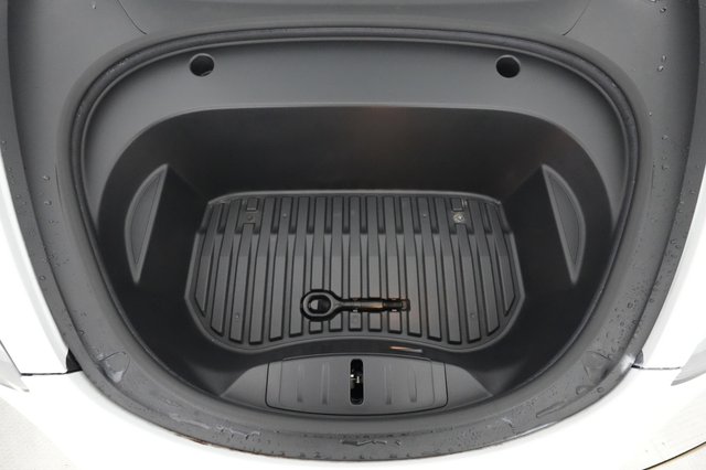 2021 Tesla Model 3 — photo 20 of 73