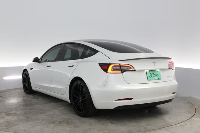 2021 Tesla Model 3 — photo 9 of 73