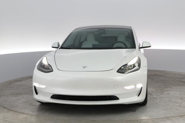 2021 Tesla Model 3 — photo 5 of 73