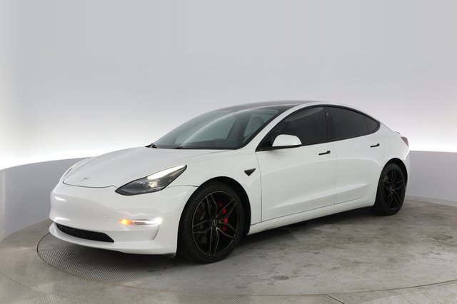 2021 Tesla Model 3 — VIN 5YJ3E1EC2MF985044
