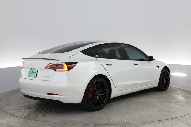 2021 Tesla Model 3 — photo 2 of 73