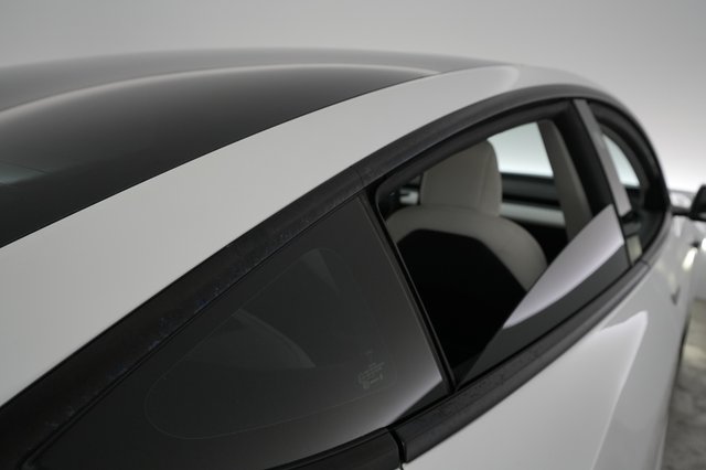 2021 Tesla Model 3 — photo 27 of 73
