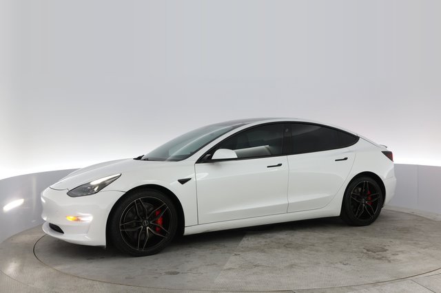 2021 Tesla Model 3 — photo 10 of 73